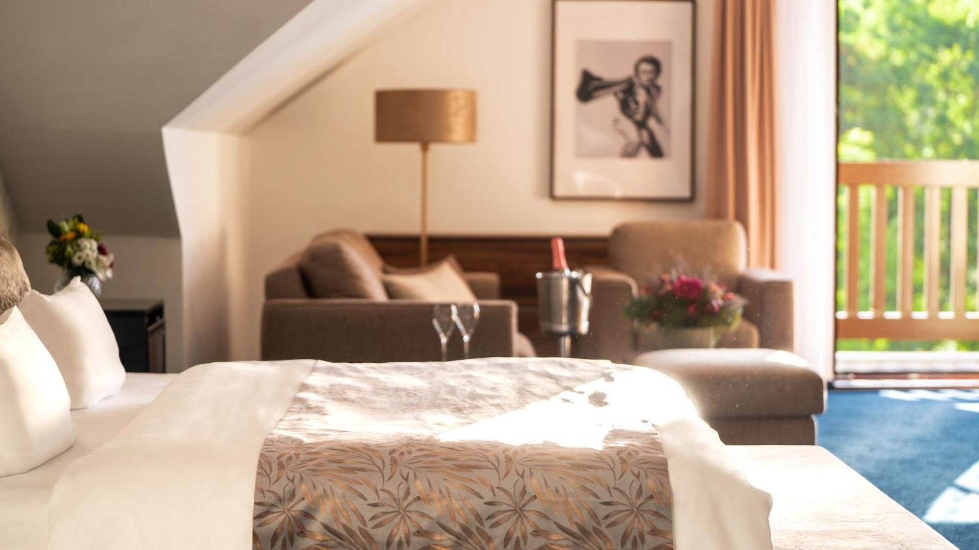 Savoy Hotel Szpindlerowy Młyn Zewnętrze zdjęcie